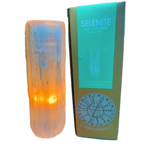 Selenite Flat Top Lamp - Picture 3 of 6